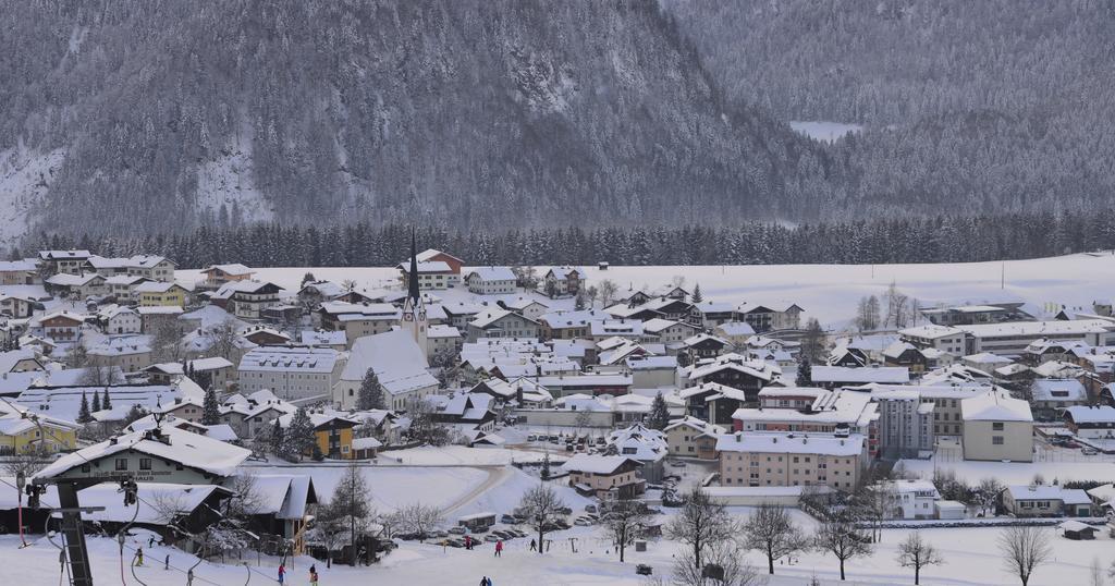 Hotel Goldener Stern Abtenau Luaran gambar