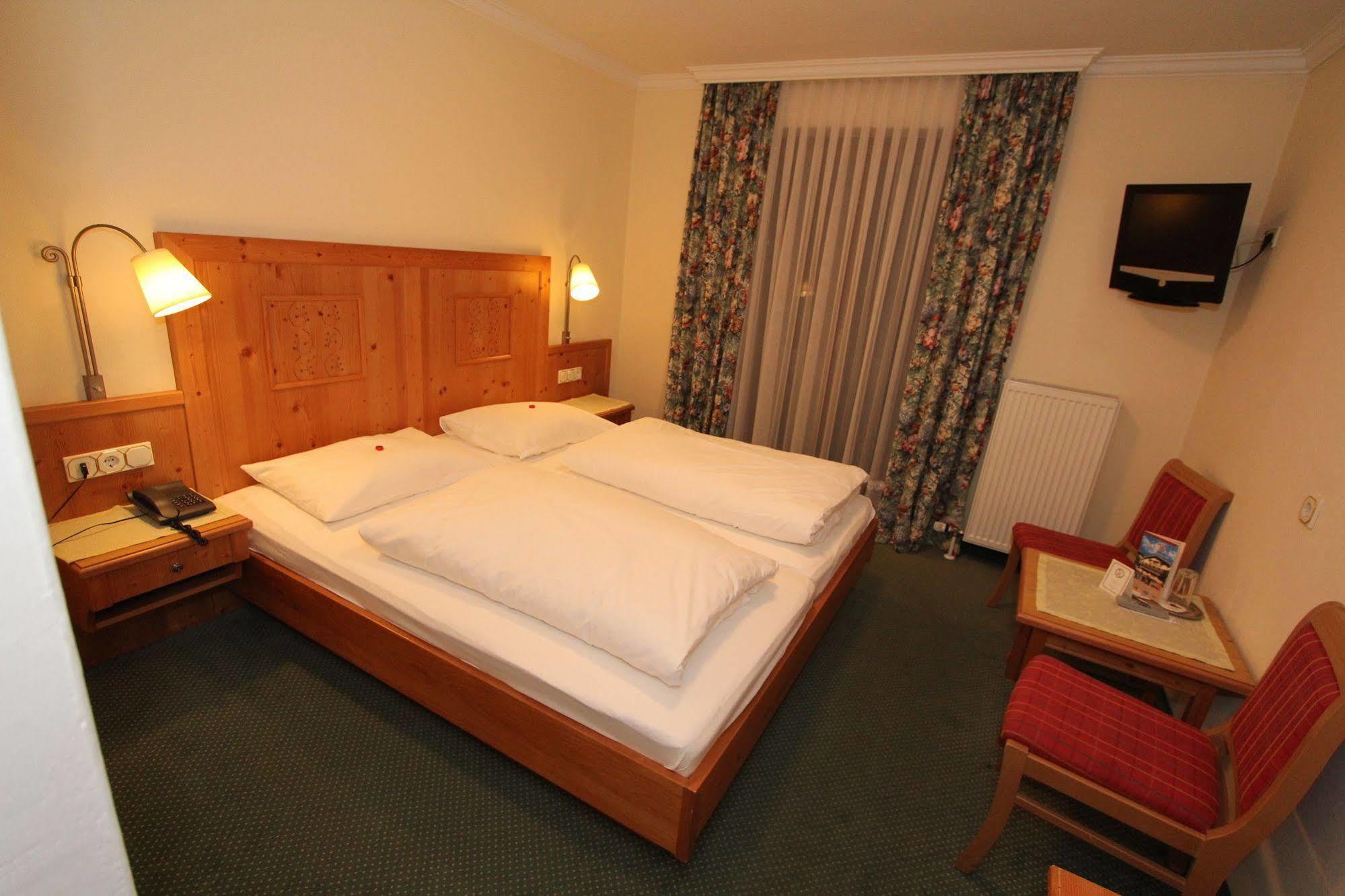 Hotel Goldener Stern Abtenau Luaran gambar