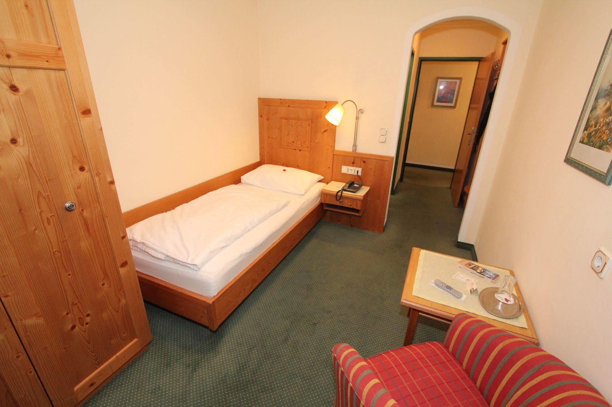 Hotel Goldener Stern Abtenau Luaran gambar