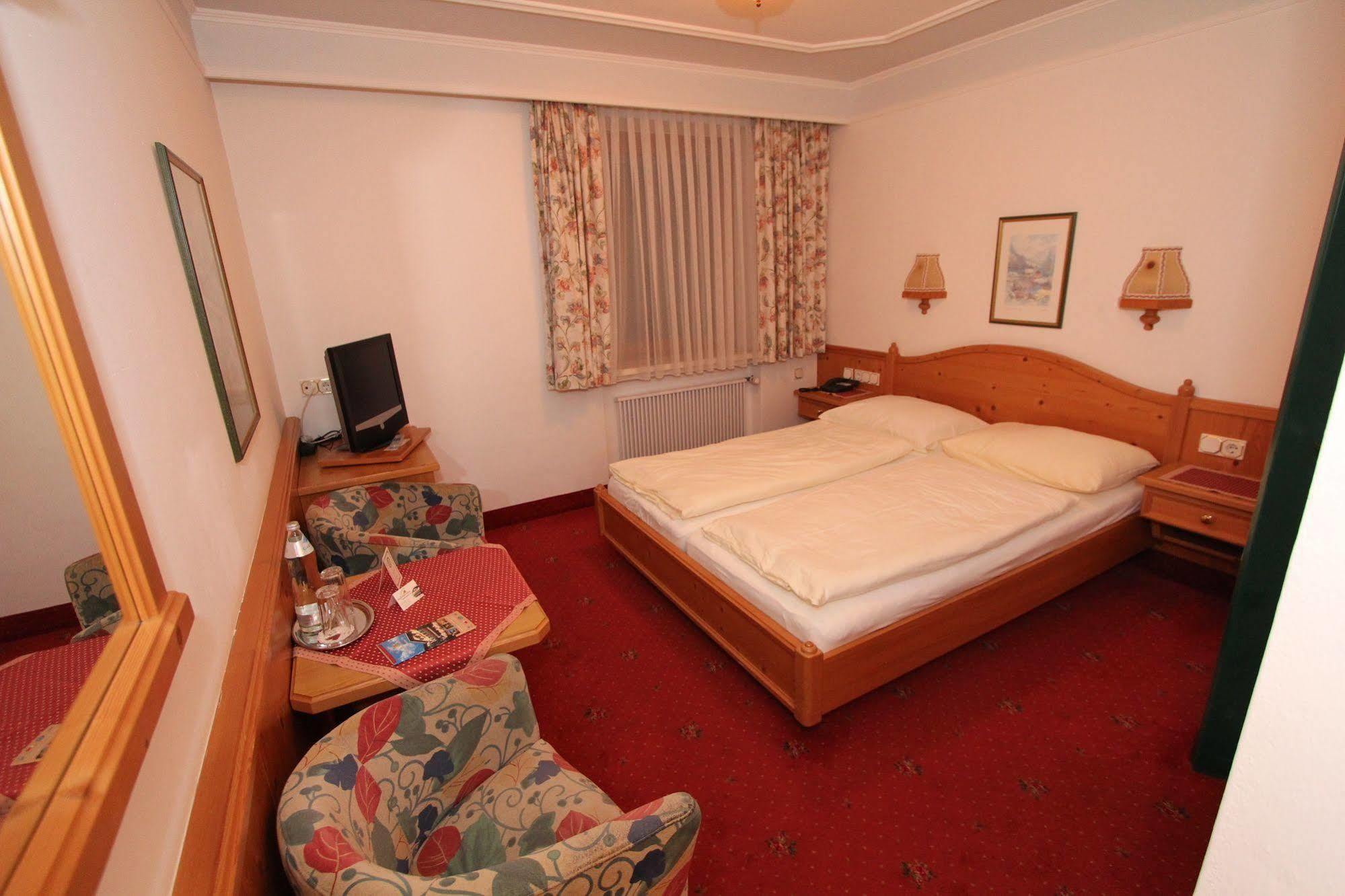 Hotel Goldener Stern Abtenau Luaran gambar
